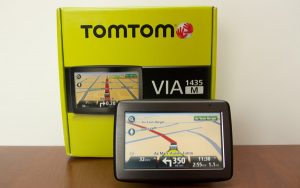 tomtom_via_1435box