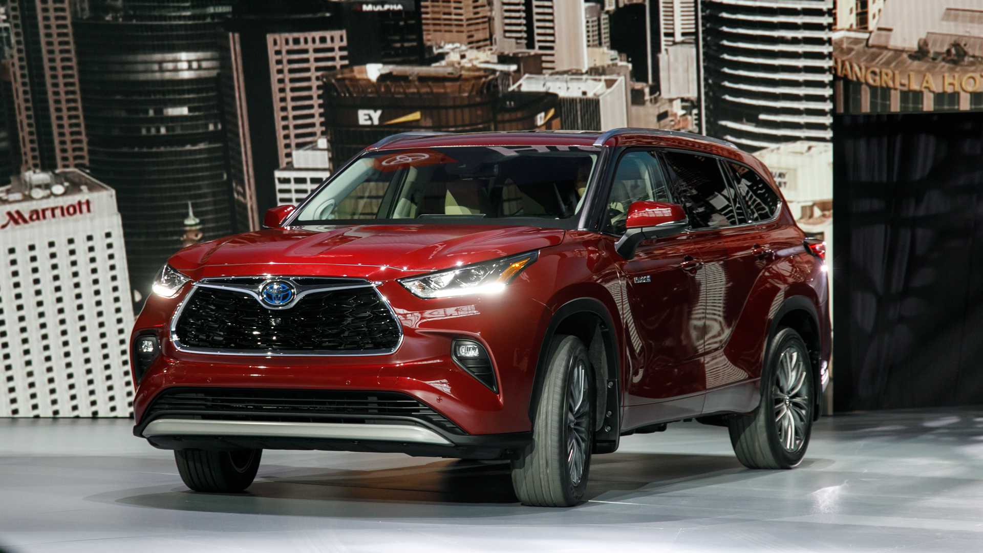 2020toyotahighlander upcoming plug in hybrids 2020