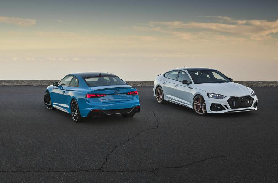 With two separate updates, Audi’s output range expands: the latest RS 4 Avant and RS 5 family