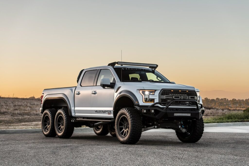 03 Hennessey Velociraptor 6x6 White Min