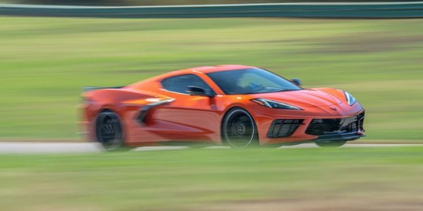 You Would love to see these the 10 most ridiculously power-to-weight ratio American sports cars, it includes the from old to the new ones.