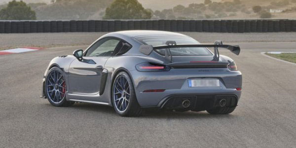 Porsche unveils a new model of sports car with the genes of a race car