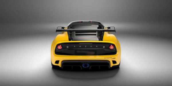 The Lotus Exige Cup 430 Is a Manic Hornets' Nest Posing as a Car
