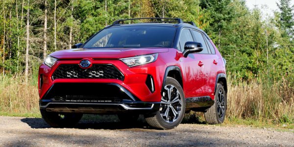 Top 10 best-selling cars, trucks, and SUVs of 2021