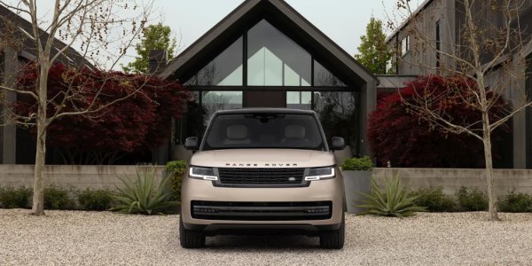 2023 Land Rover Range Rover Takes a Giant Step Forward